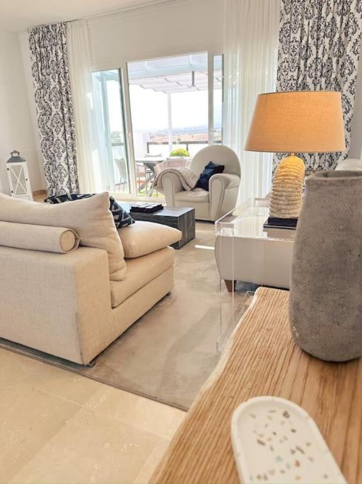 Oceanview Luxury Penthouse Lägenhet Estepona Exteriör bild