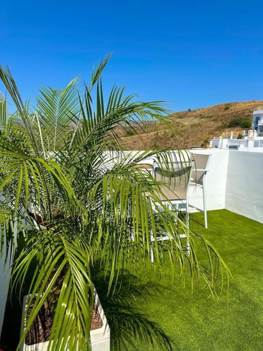 Oceanview Luxury Penthouse Lägenhet Estepona Exteriör bild