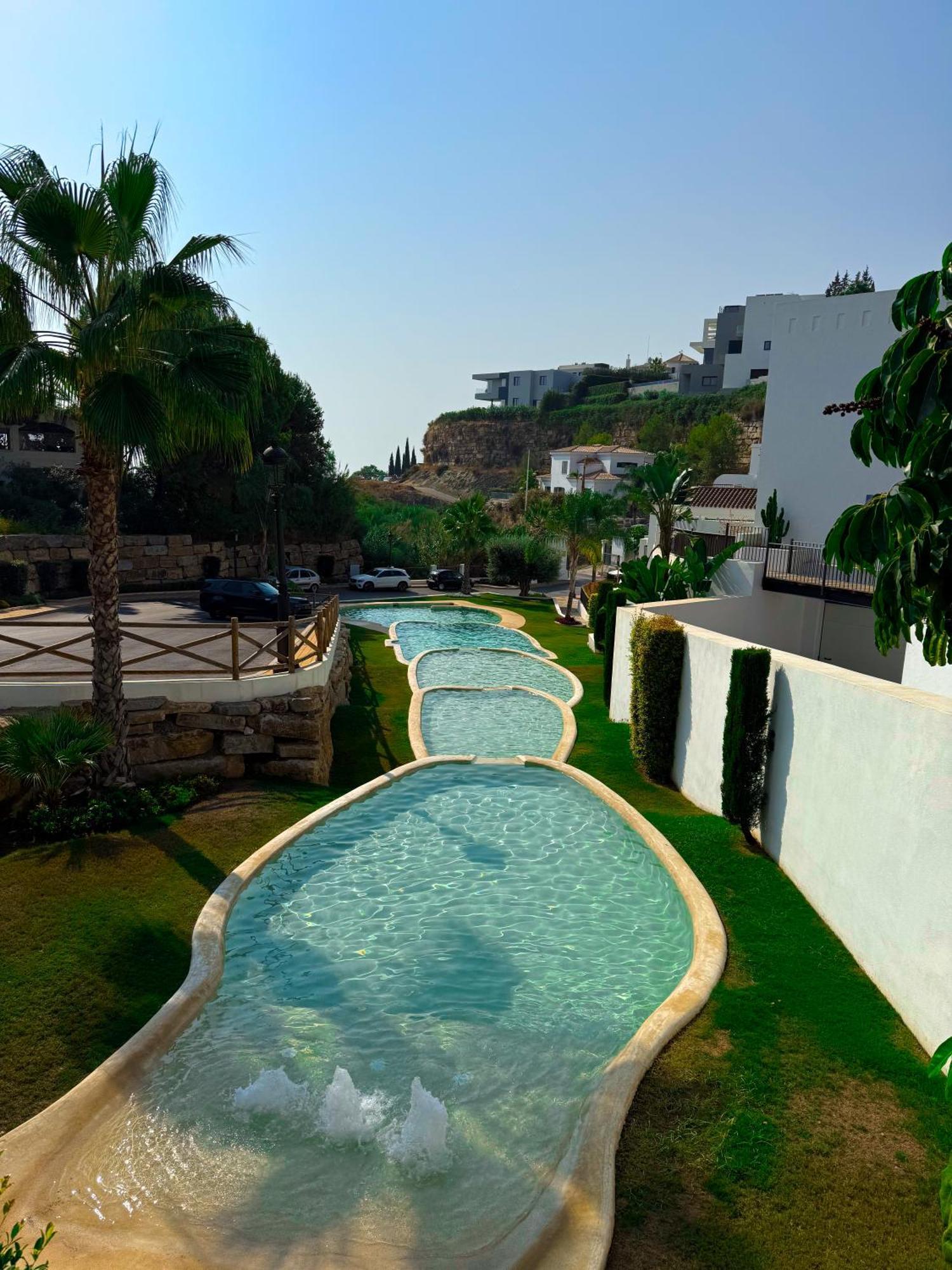Oceanview Luxury Penthouse Lägenhet Estepona Exteriör bild