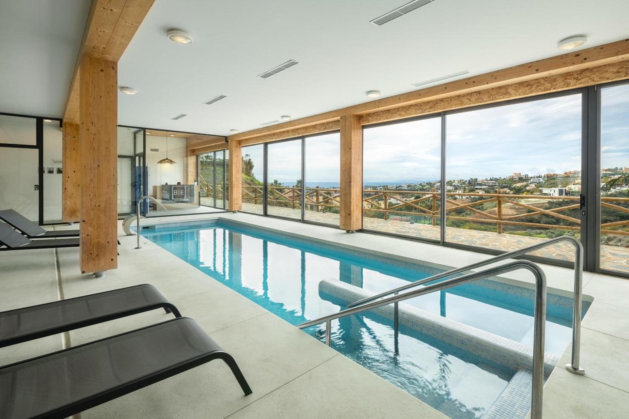 Oceanview Luxury Penthouse Lägenhet Estepona Exteriör bild